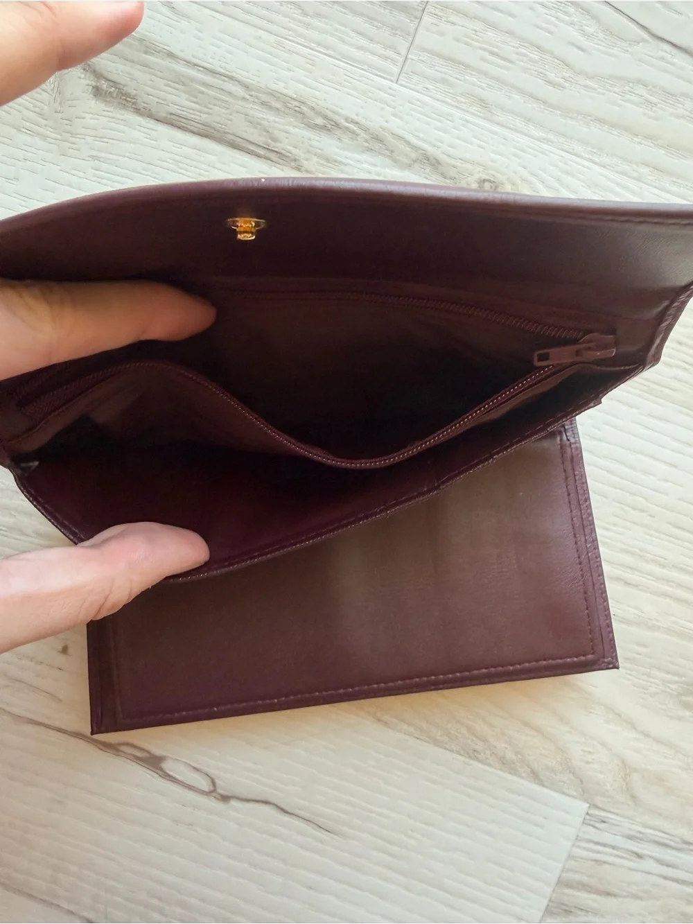 Buxton Women's Envelope Wallet Genuine Leather in Deep Plum/Maroon